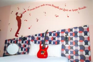 Habitaciones temáticas Ibis Styles Mérida - fotografía comercial