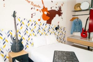 Habitaciones temáticas Ibis Styles Mérida - fotografía comercial