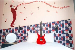 Habitaciones temáticas Ibis Styles Mérida - fotografía comercial