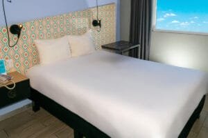 Habitaciones tgematicas Ibis Styles Mérida - fotografía comercial
